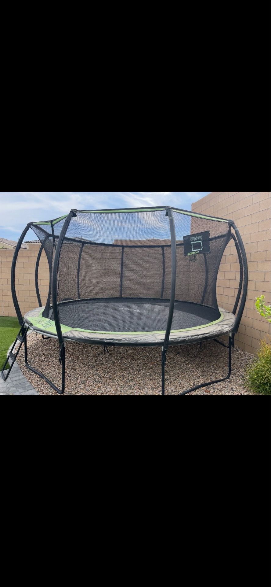 Jump flex trampoline