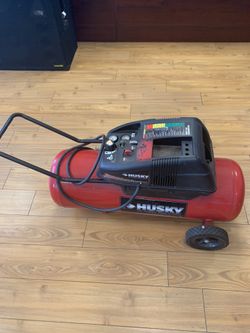Husky 17 Gallon Compressor