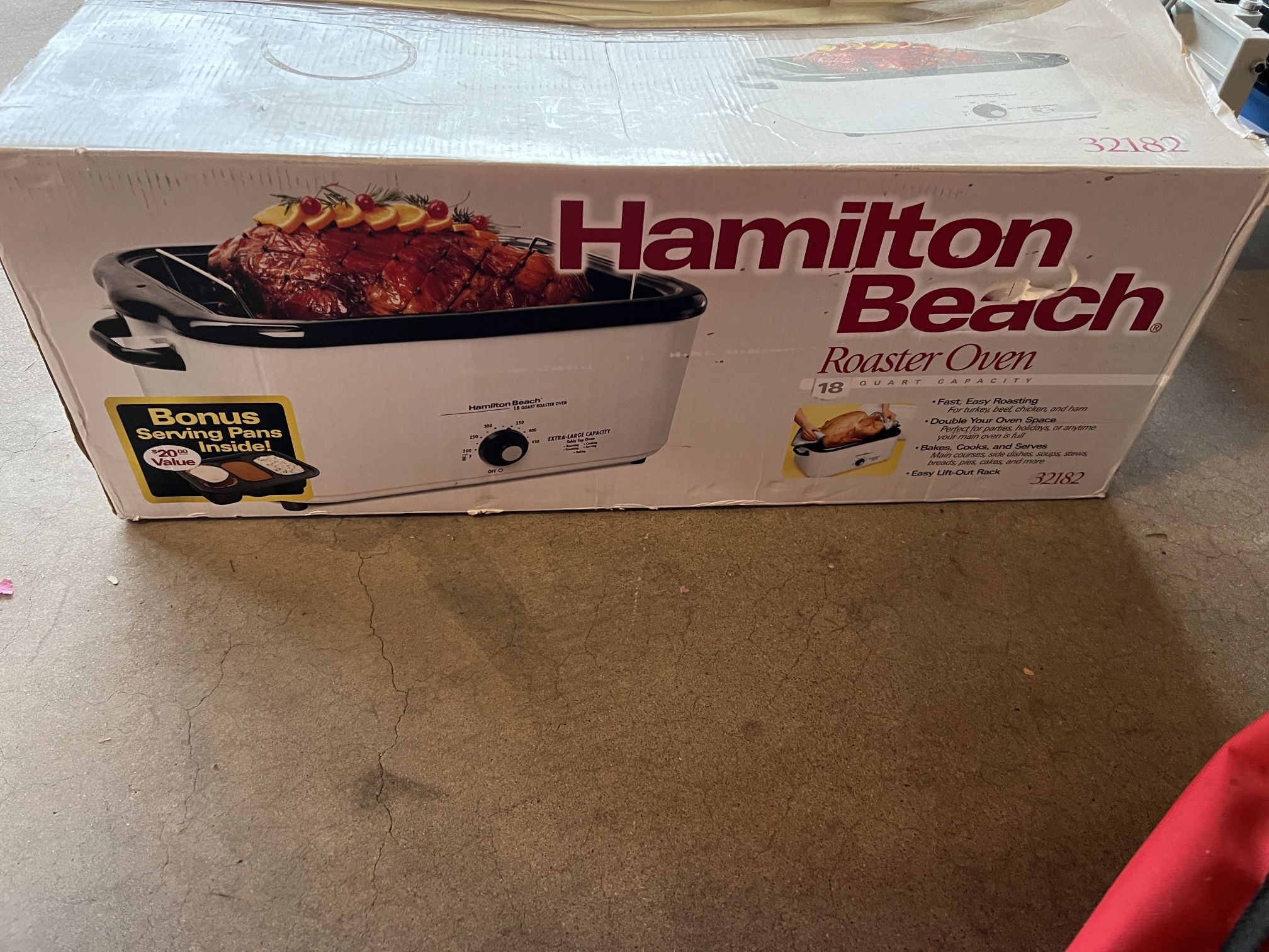 Hamilton Beach 32182 18 Quart Roaster oven With Buffet Pans