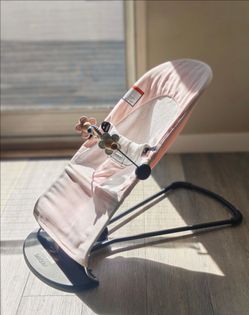 Baby Bjorn Bouncer Pink w/ Wooden toy