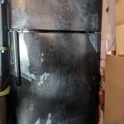 Refrigerator 250 OBO