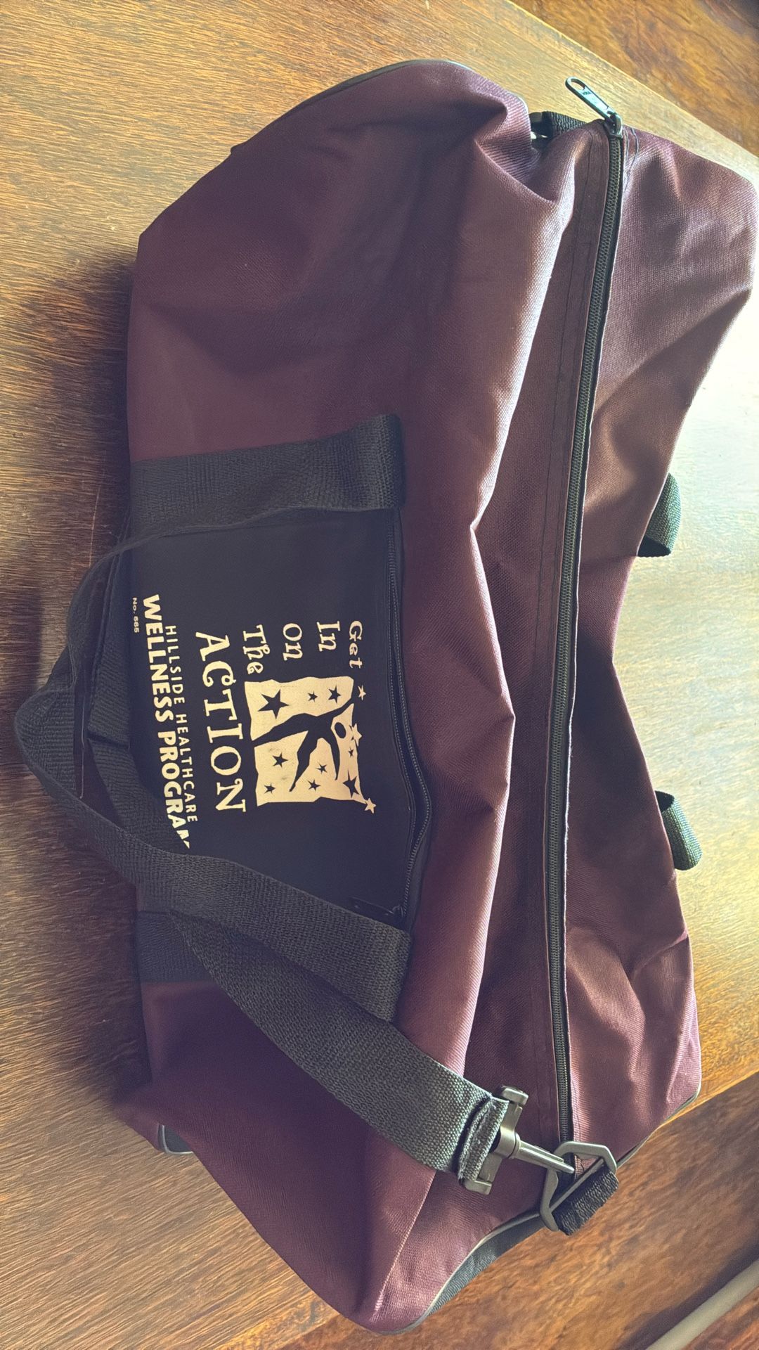 Purple DUFFLE BAG w/shoulder Strap