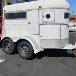 Horse Trailer 