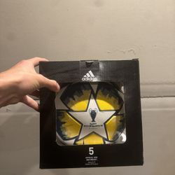 Adidas Champions League Official match ball