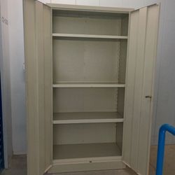 Metal File Cabinet With Key 