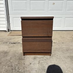 ‼️2 DRAWER NIGHTSTAND‼️FOR SALE 80$ OR BEST OFFER‼️GREAT CONDITION‼️DELIVERY AVAILABLE🚚