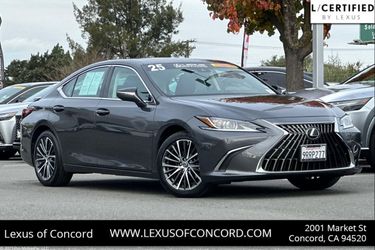 2025 Lexus ES 300h