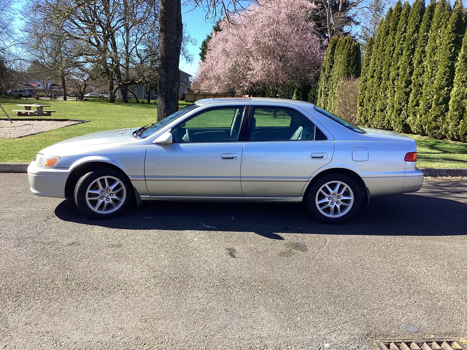 2000 Toyota Camry