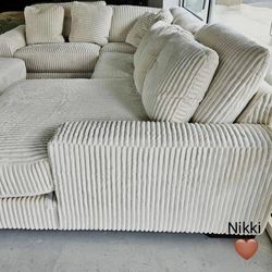 🍄 Cloud Lindyn White Color Sectional | Loveseat | Recliner | Sofa | Sleeper| Living Room Furniture| Couch| Garden | Patio Furniture | Lawn Garden 