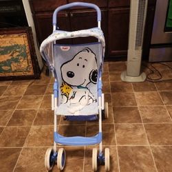 Cute SNOOPY BABY STROLLER 