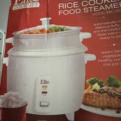 Bella Slow Cooker (1.5 QTR) And  Rice cooker 