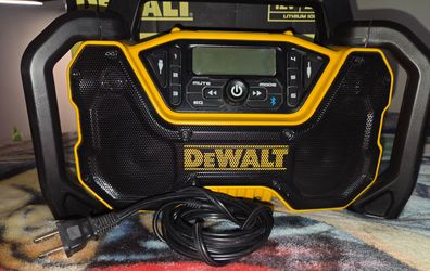 DeWalt Bluetooth/ Radio