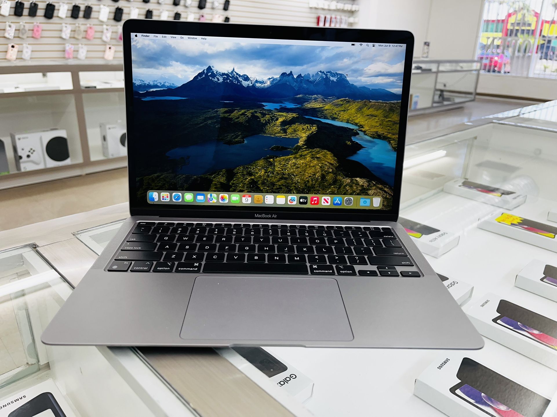MacBook Air M1 2020 8GB 512GBSSD A2337