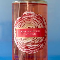 Victoria’s Secret Enchanted Apple 8.4oz