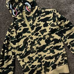 Authentic Bape 1st Camo Shark