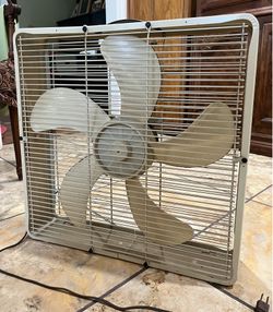 20” box fan for sale due to moving