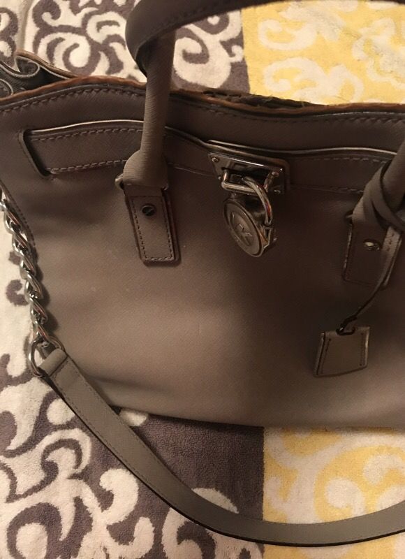 Micheal Kors Handbag👜 (Hamilton Style) Orig. Retail $500