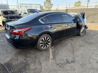 2018 nissan altima parts only