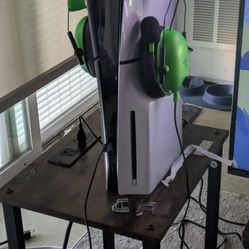 PS5 Disc Drive And Headsets With Games