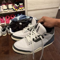 Jordan 3 size 10.5