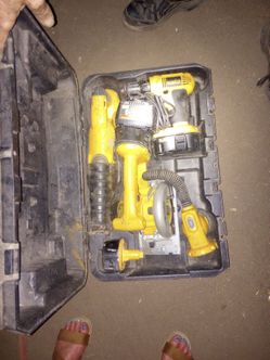 Perfect priced, complete working set 18v tools w case