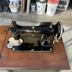 1920 Vintage White Rotary Industrial Sewing Machine 