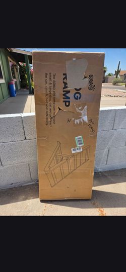 SOKO Wooden Pet Ramp