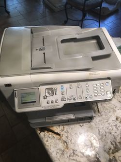 HP photo smart C7280 all-in-one . Gently used and guarantee works