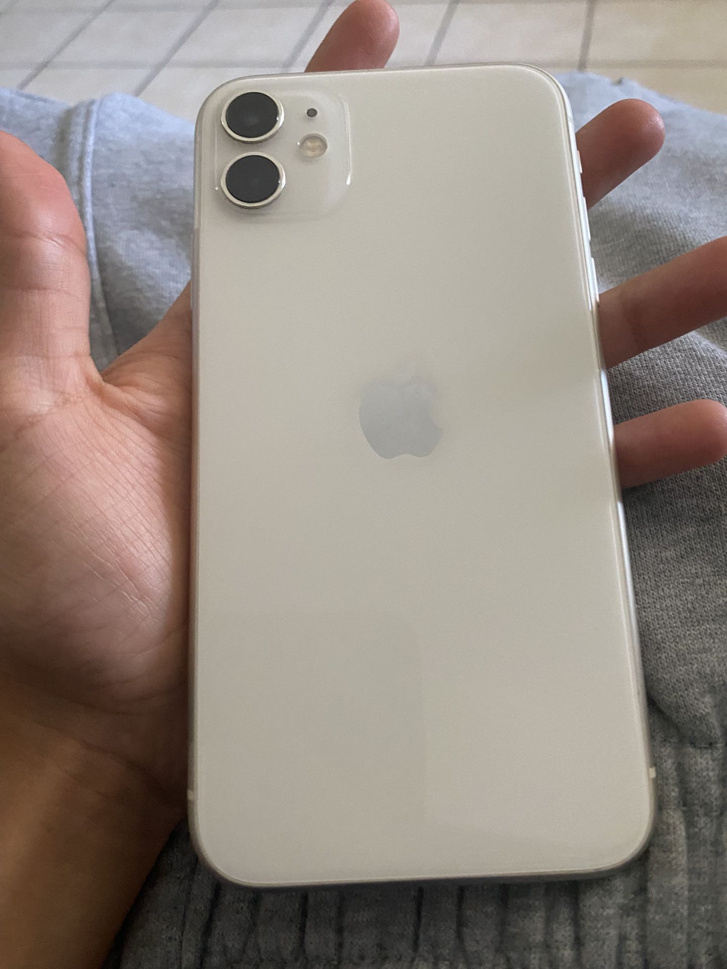 iPhone 11