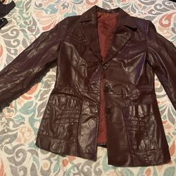 Chamarra De Piel Color Vino  De Temporada 