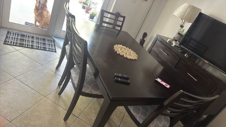 Tv stand and table
