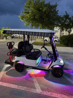2025 icon gulf cart