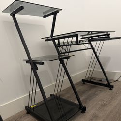 Computer / Study Desk ( Need To Sell ASAP)