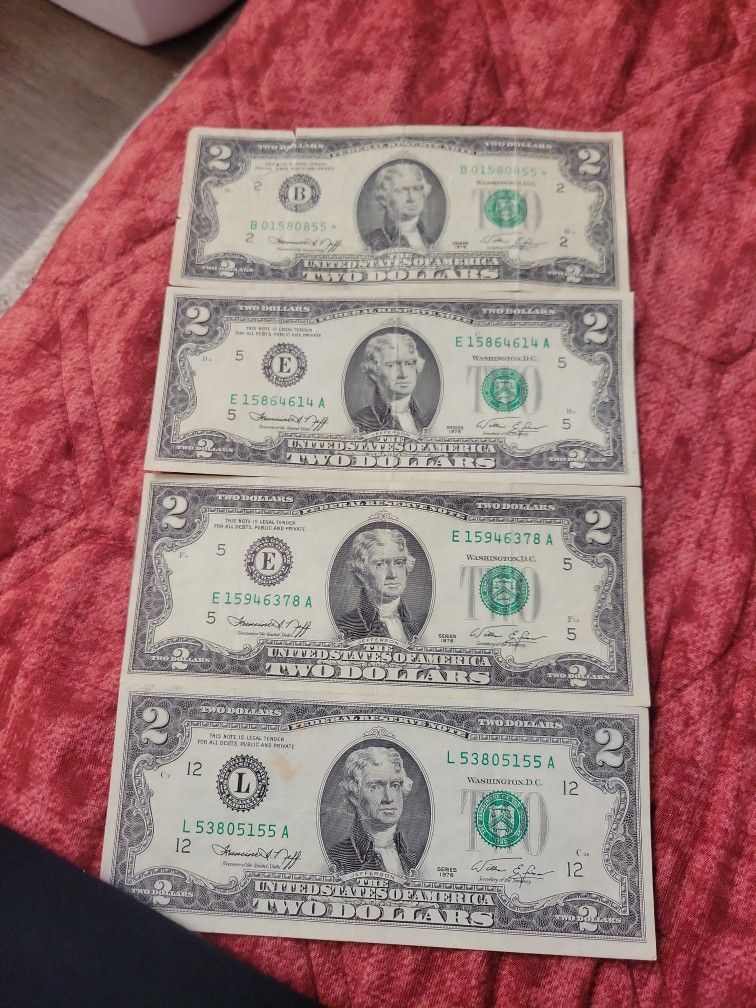 1976 TWO Dollar Vill 