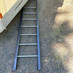 Solid Steel Ladder 