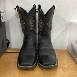 Ariat Shoes Boots 