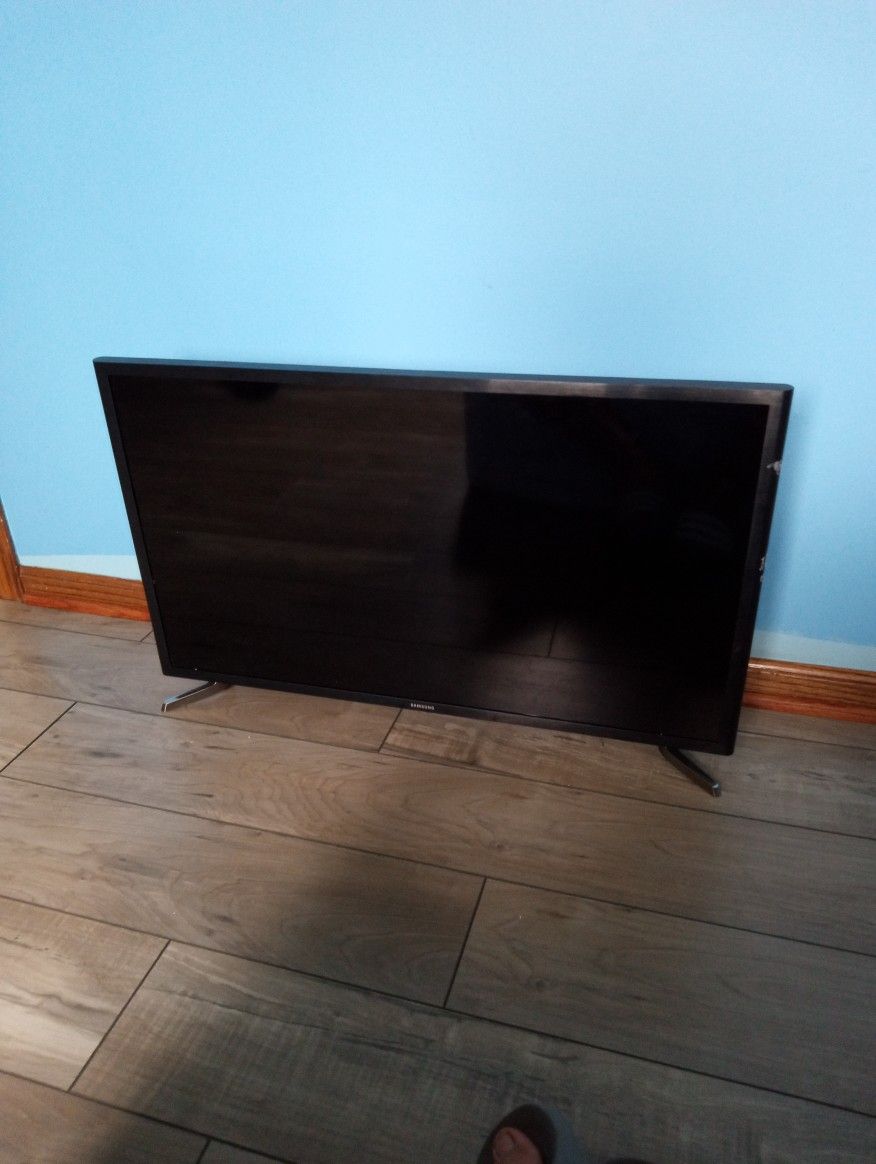 Samsung Tv $60