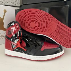 Air jordan 1 High Patent Bred Size 8M ( pick up only)