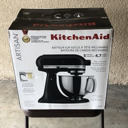KitchenAid Tilt-Head Stand Mixer