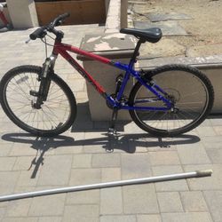 Kona Mountain Bike 24”