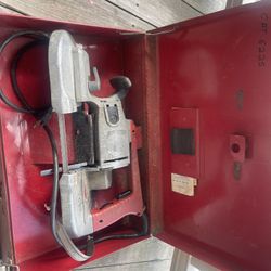Milwaukee Heavy Duty Band Saw 