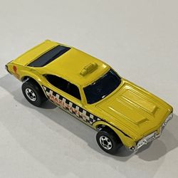 Vintage 1977 Hot Wheels Flying Colors Olds 442 Maxi Taxi Loose