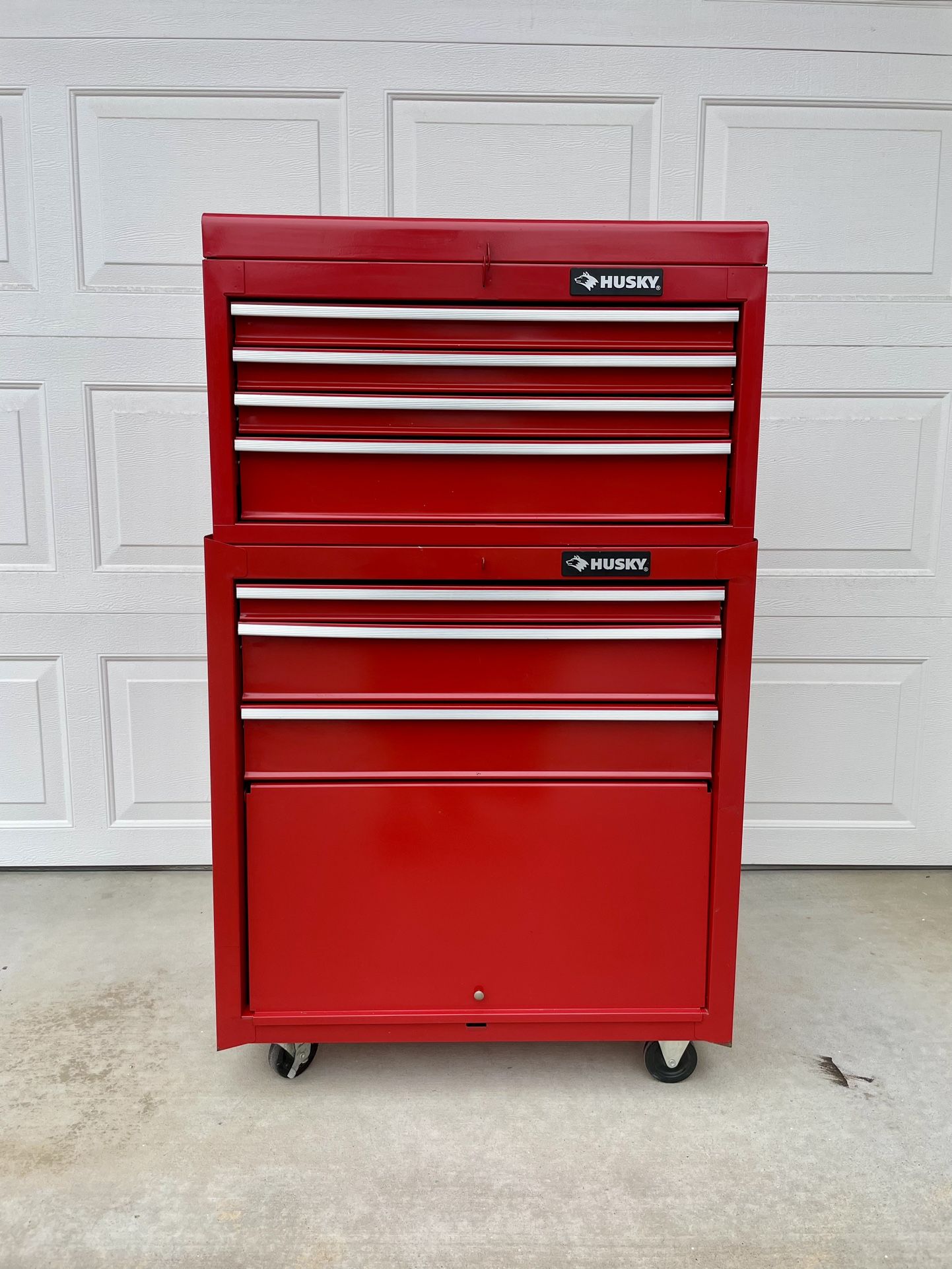 Husky Rolling Tool Chest Combo on Wheels (retail value: $537)