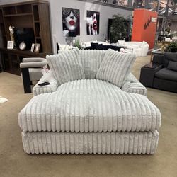  Alloy Jumbo Corduroy Oversized Chaise / Feather-fiber Blend