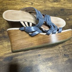 Ugg Sandals 