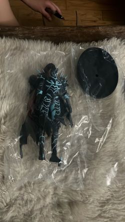 Igris Action Figure Standing Posture