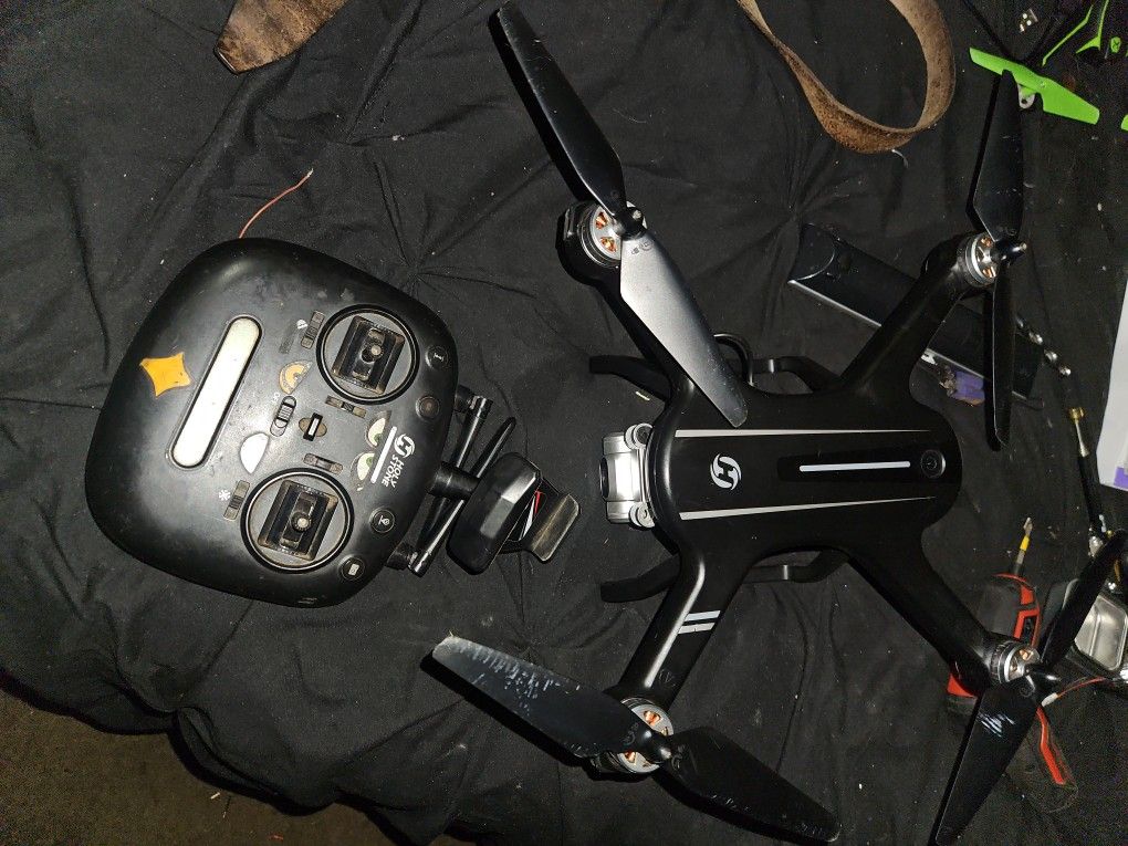 HD 700 Drone Holy Stone
