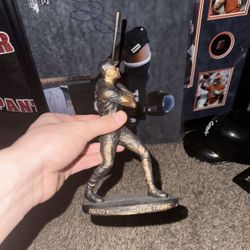 Frank Thomas Statue