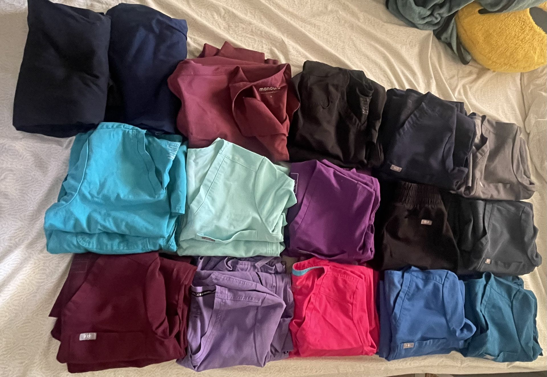 Figs Scrubs, size extra small