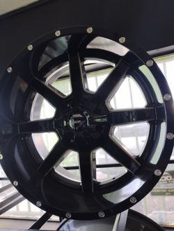 20x10 fuel rims 6 lug 6x139 6x135 on new tires 33 1250 20